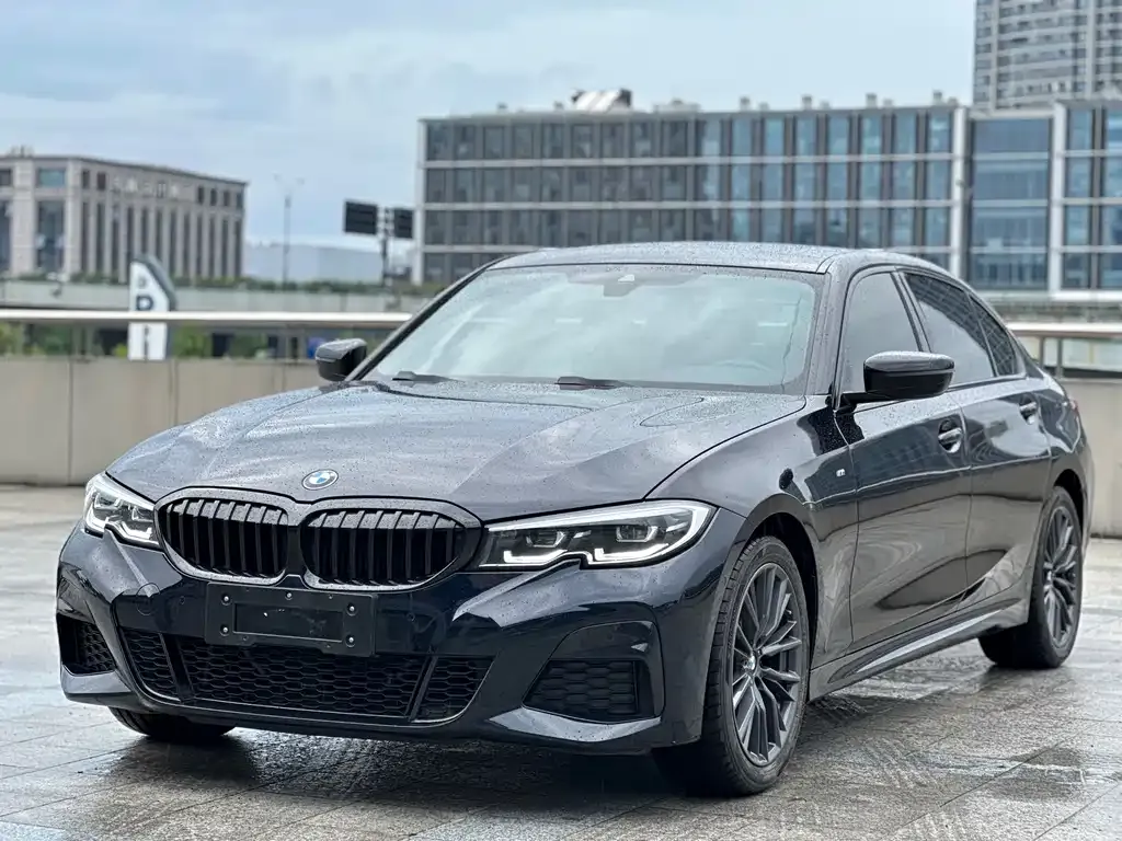 BMW 3 Series — фото 1