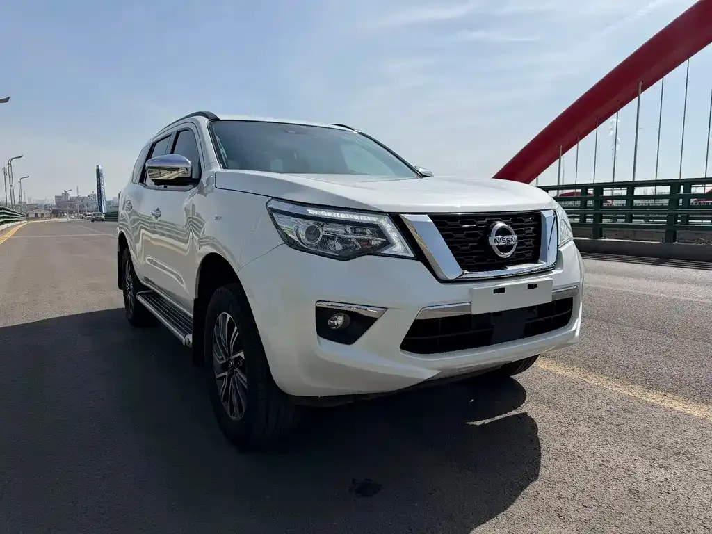 Nissan Terra — фото 4