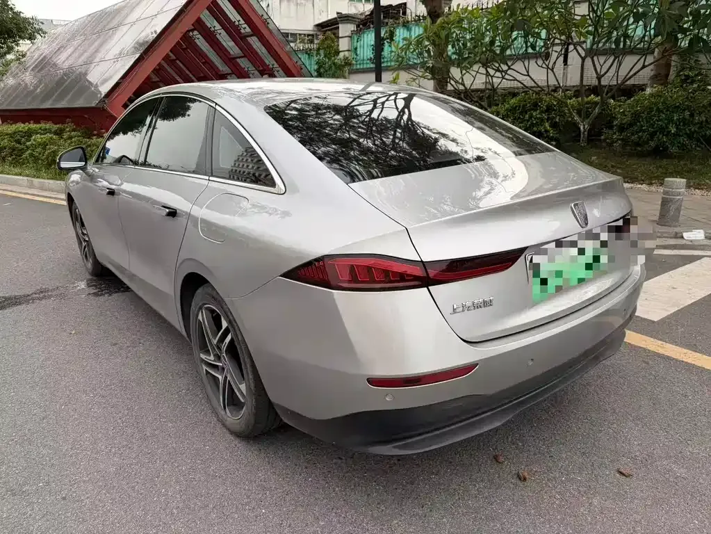 Roewe D7 — фото 4