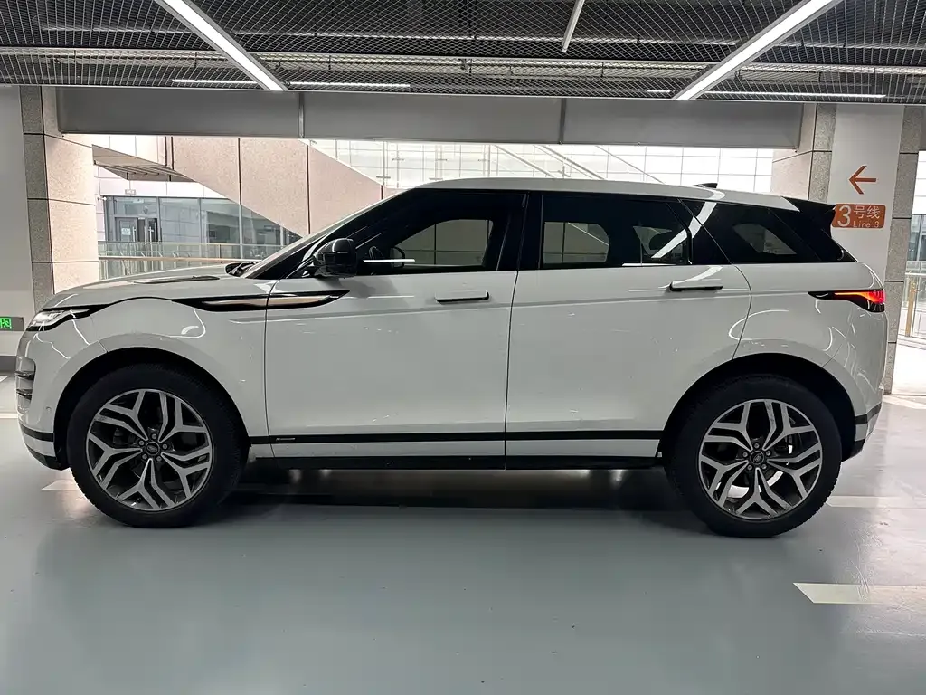 Land Rover Evoque — фото 6