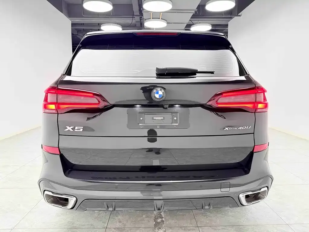 BMW X5 — фото 2
