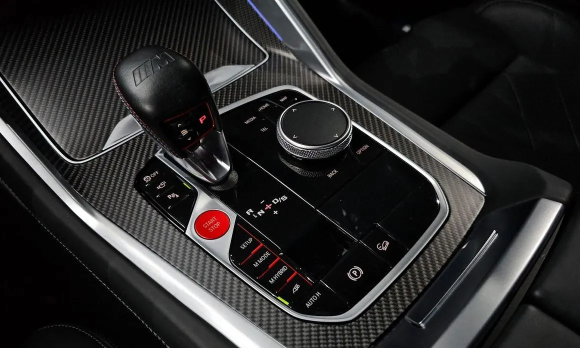 BMW XM — фото 5