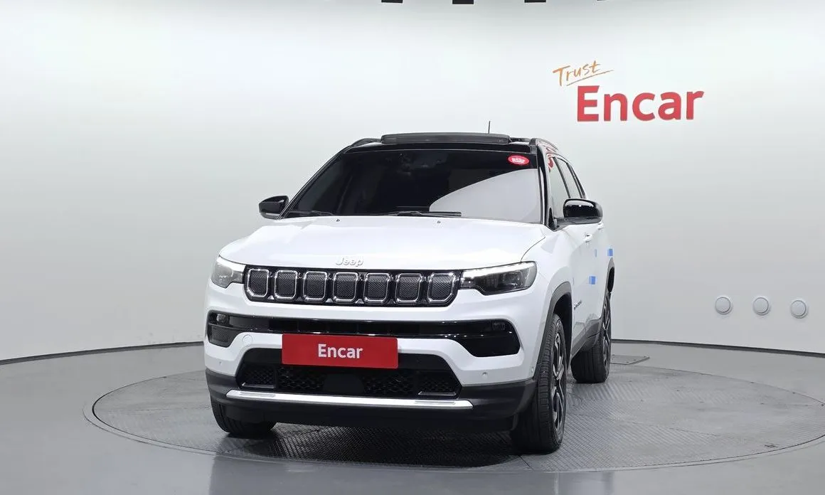 Jeep Compass — фото 4