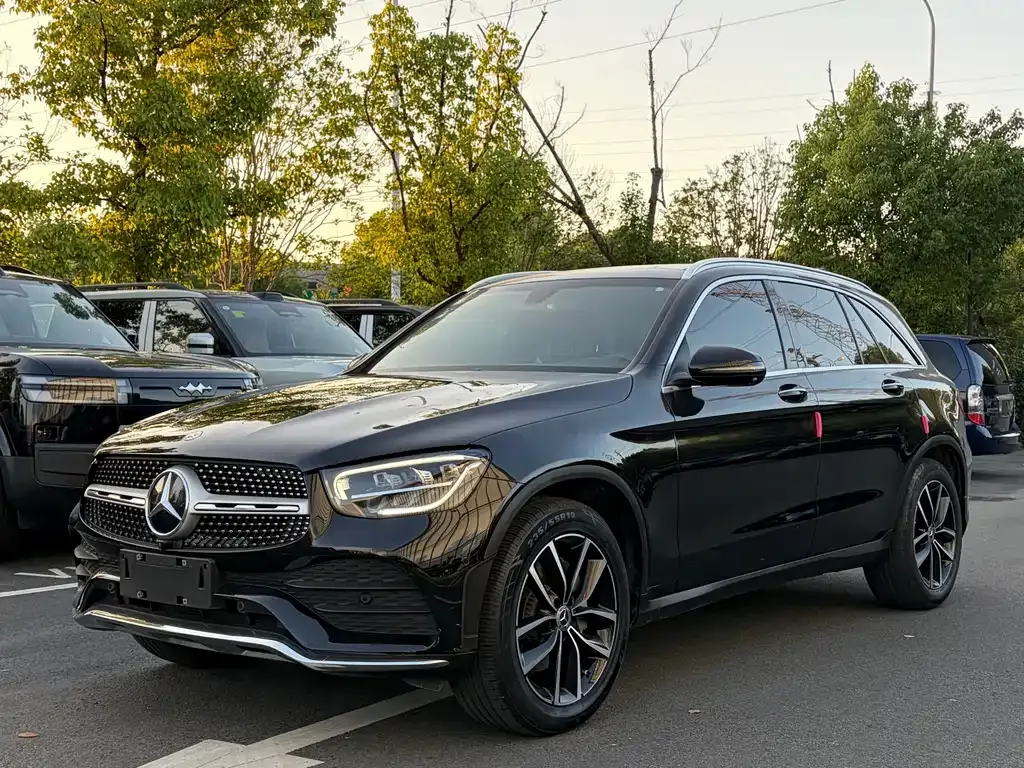 Mercedes-Benz GLC — фото 1