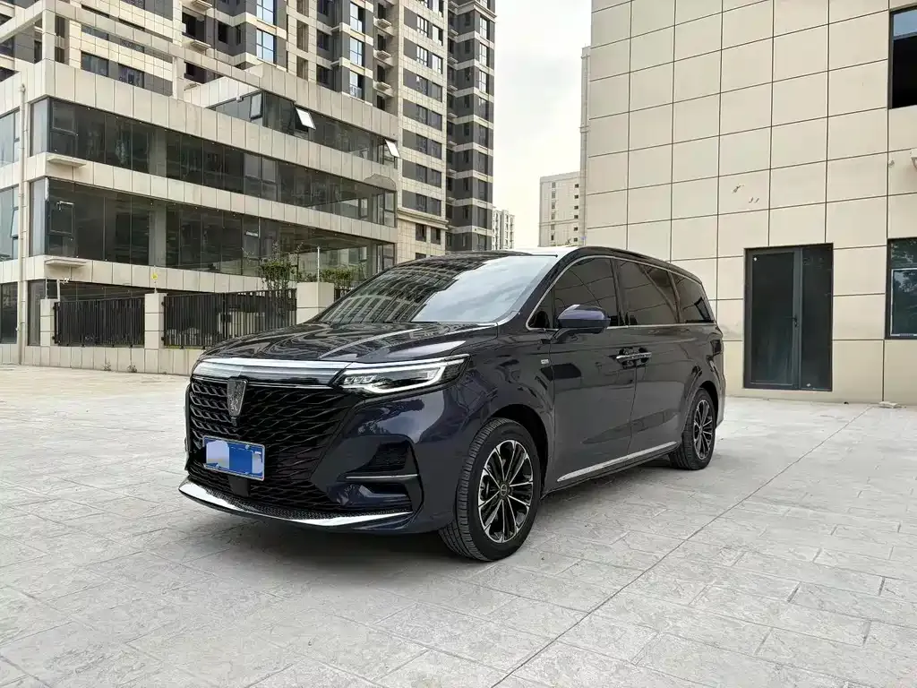 Roewe iMAX8 — фото 1