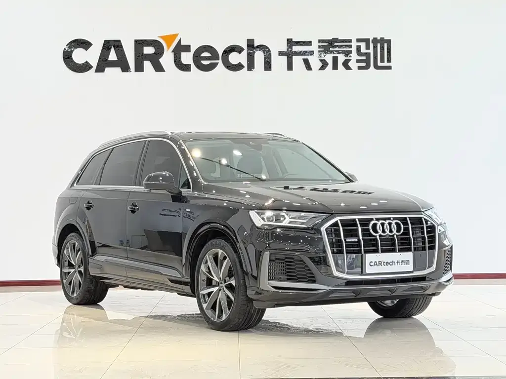 Audi Q7 — фото 3