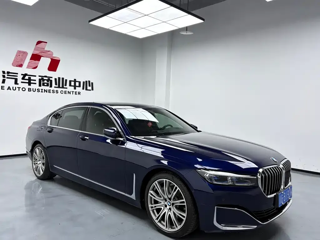 BMW 7 Series — фото 4