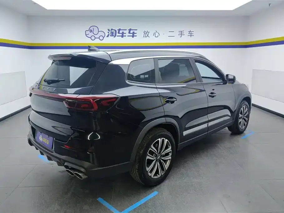 Chery Tiggo 8 — фото 3