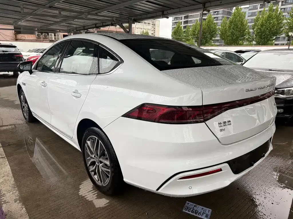 BYD Qin PLUS — фото 9