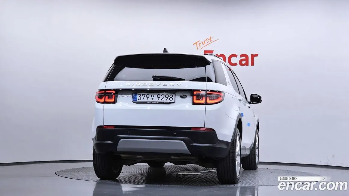 Land Rover Discovery Sport — фото 4