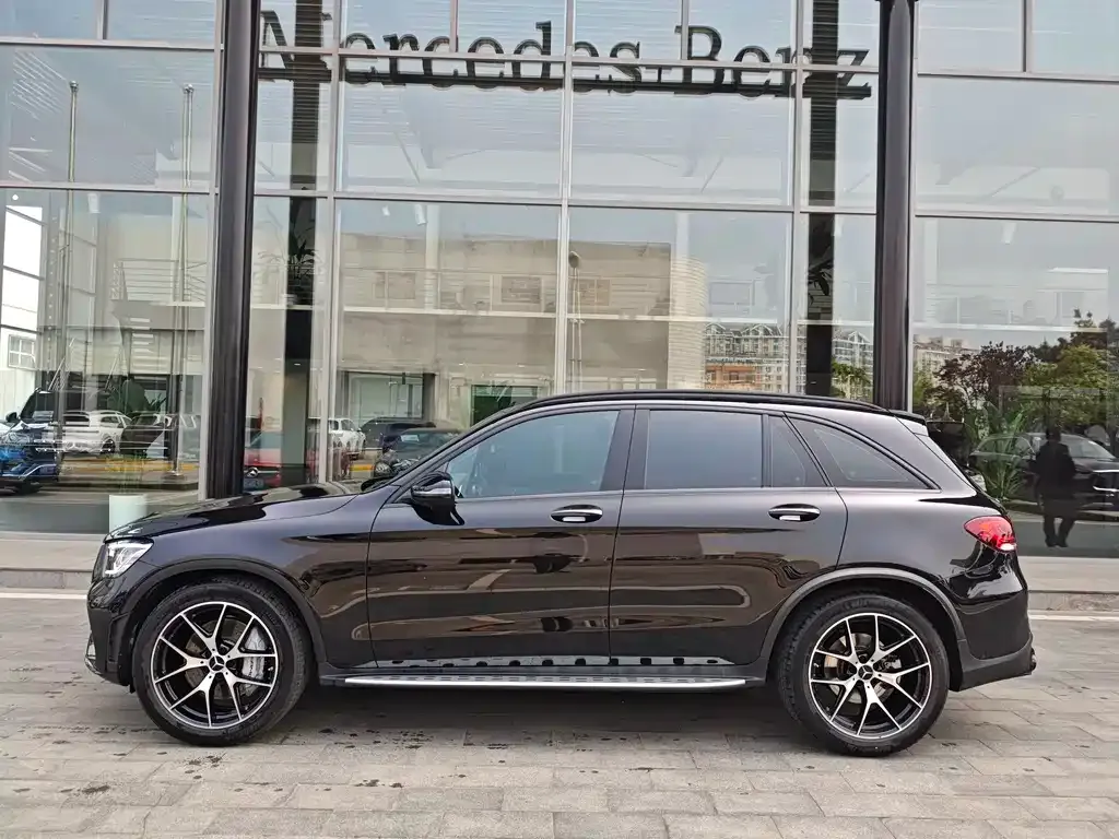 Mercedes-Benz GLC AMG — фото 8