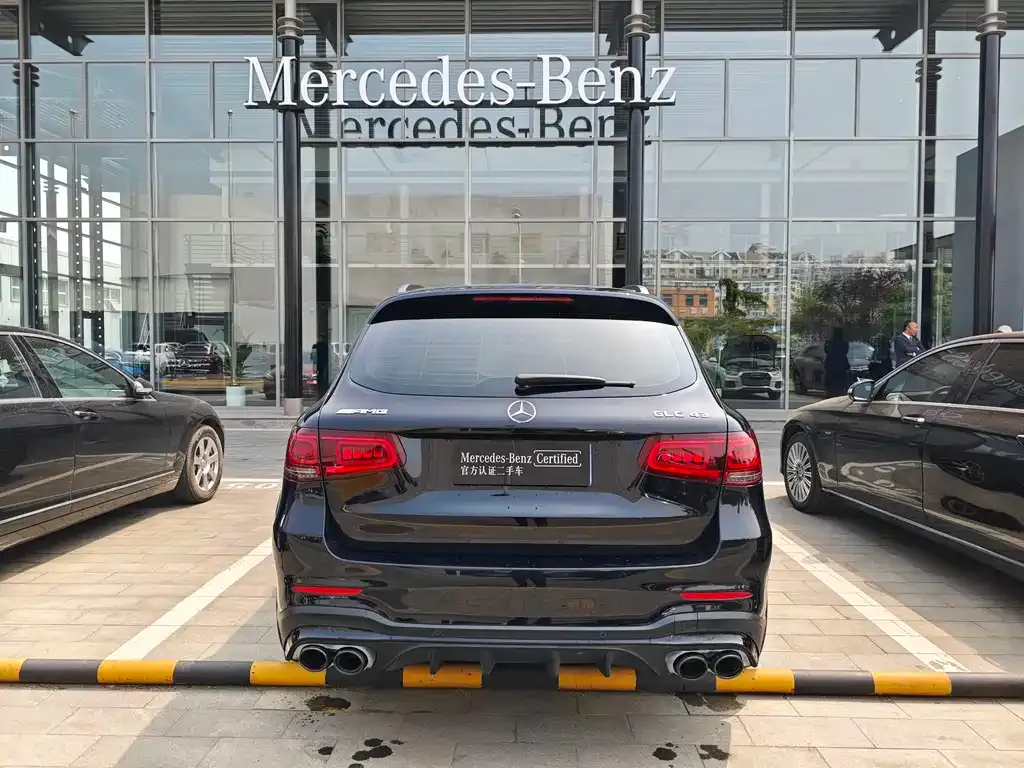 Mercedes-Benz GLC AMG — фото 6