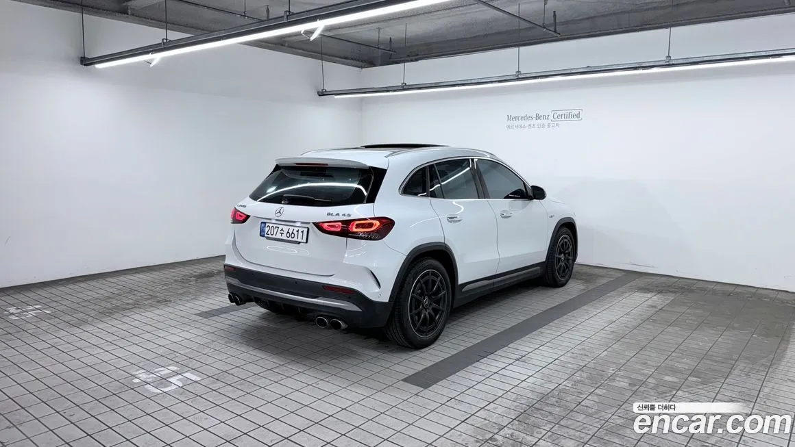 Mercedes-Benz GLA-Class — фото 7