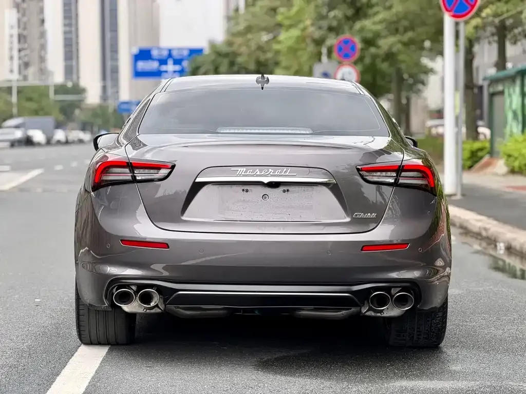 Maserati Ghibli — фото 7
