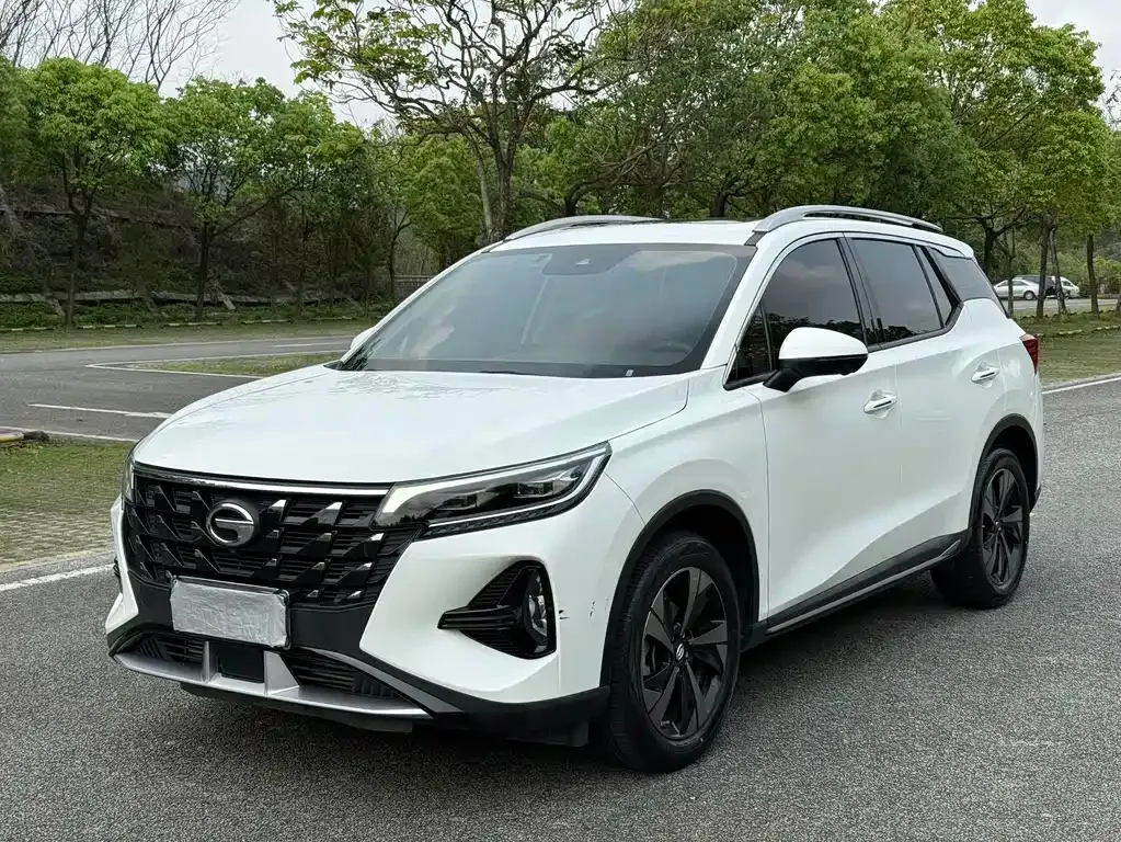 GAC Motor Trumpchi GS4 — фото 1