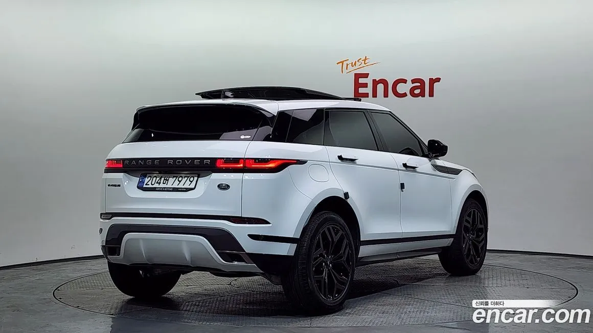 Land Rover Range Rover Evoque — фото 6