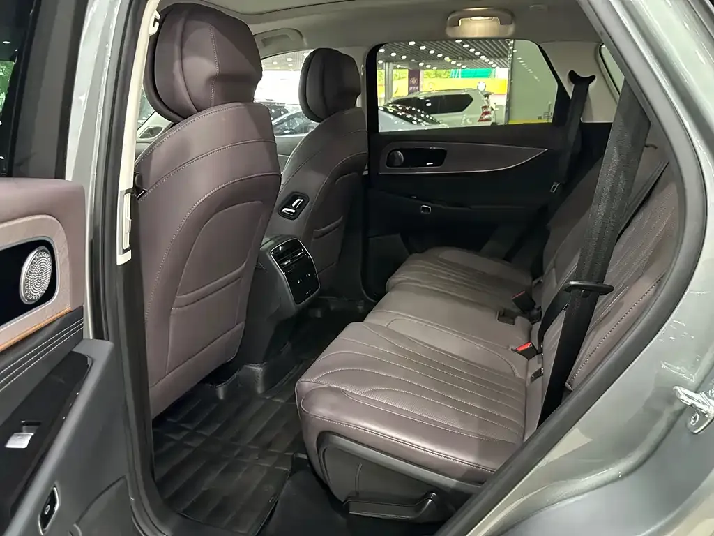 Chery Tiggo 9 C-DM — фото 4