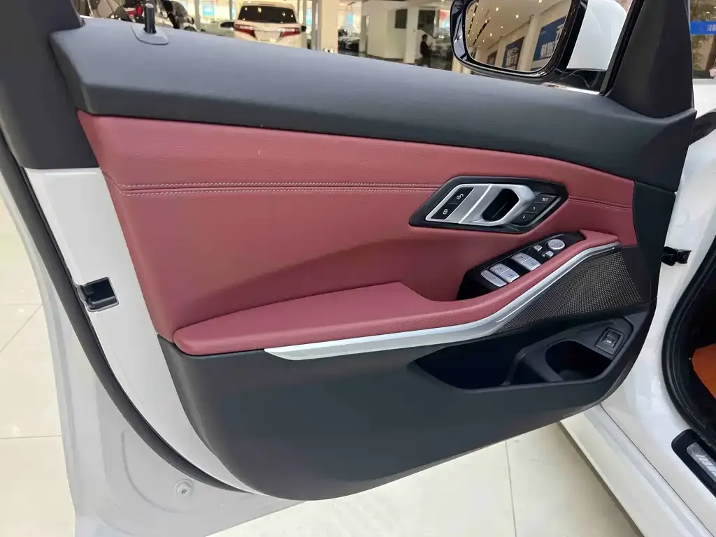 BMW 3 Series — фото 10