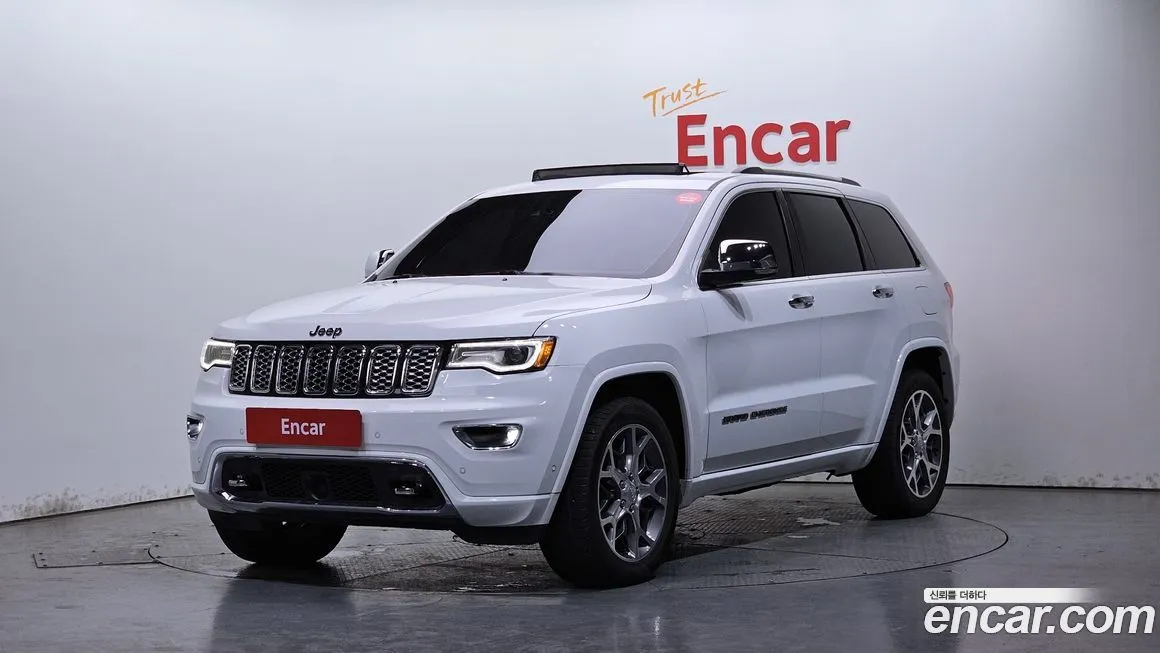 Jeep Cherokee — фото 1