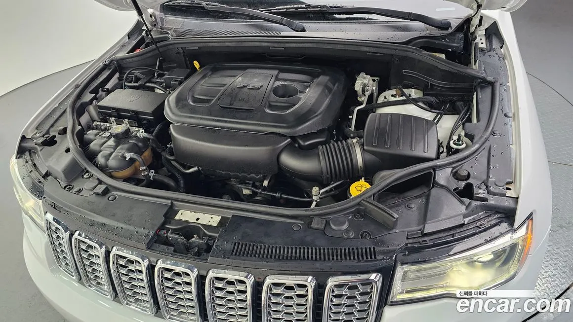 Jeep Cherokee — фото 10