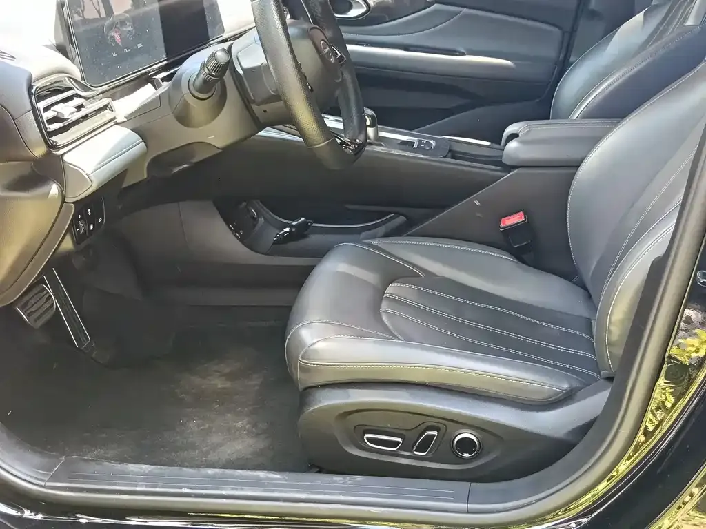 GAC Motor Shadow Leopard — фото 5