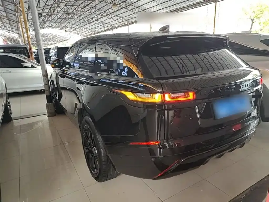Land Rover Velar — фото 10