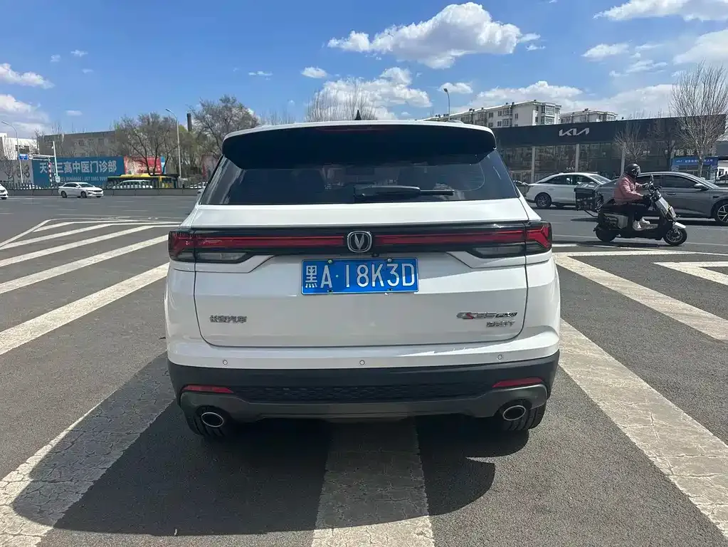 Changan CS35PLUS — фото 6