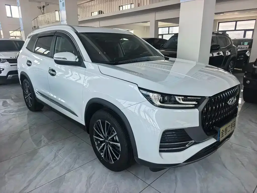 Chery Tiggo 8 — фото 6