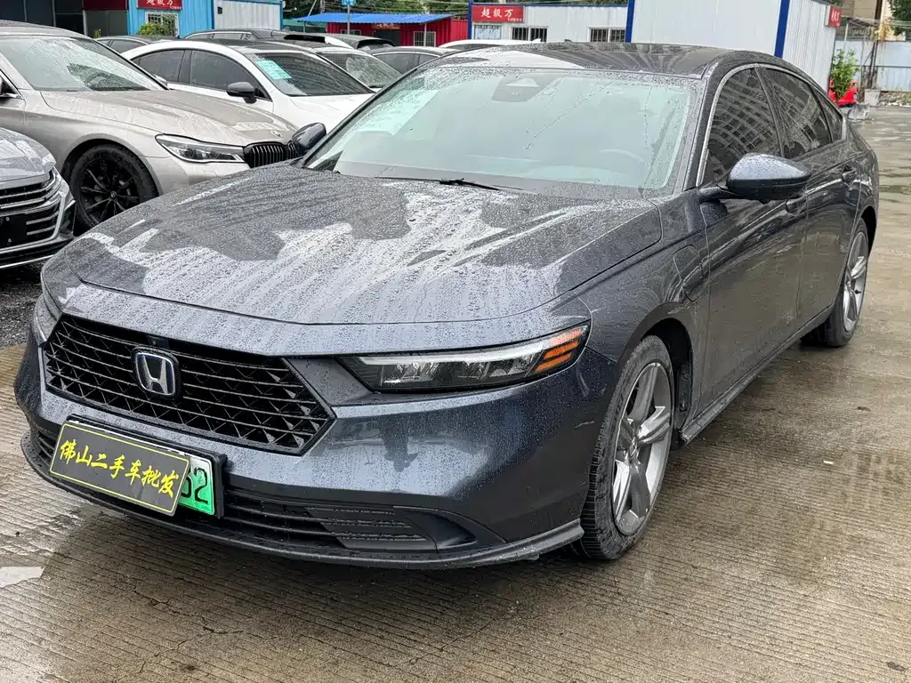 Honda Accord New Energy — фото 1