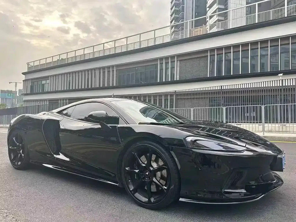 McLaren GT — фото 4