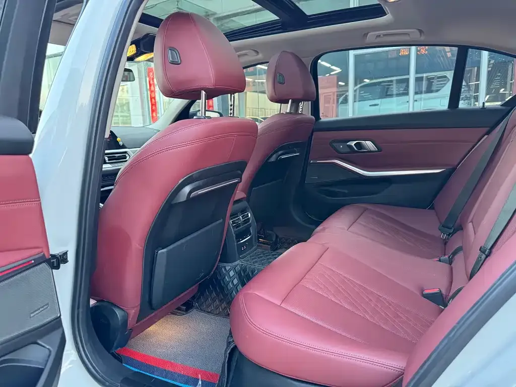 BMW 3 Series — фото 10