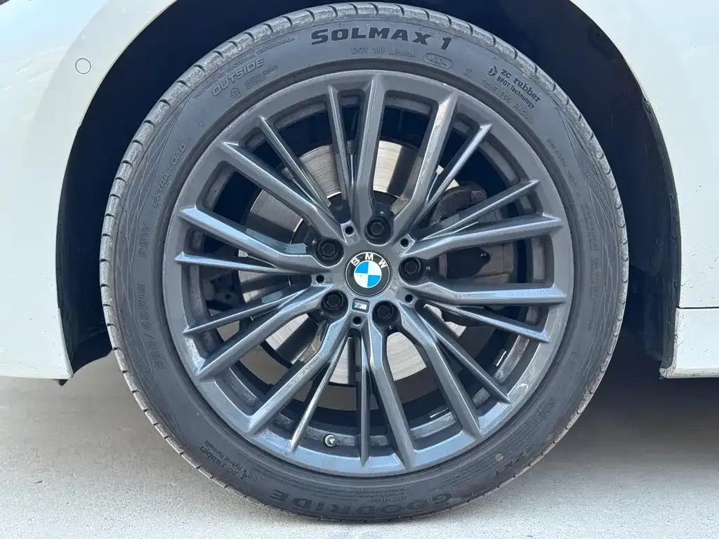 BMW 3 Series — фото 9