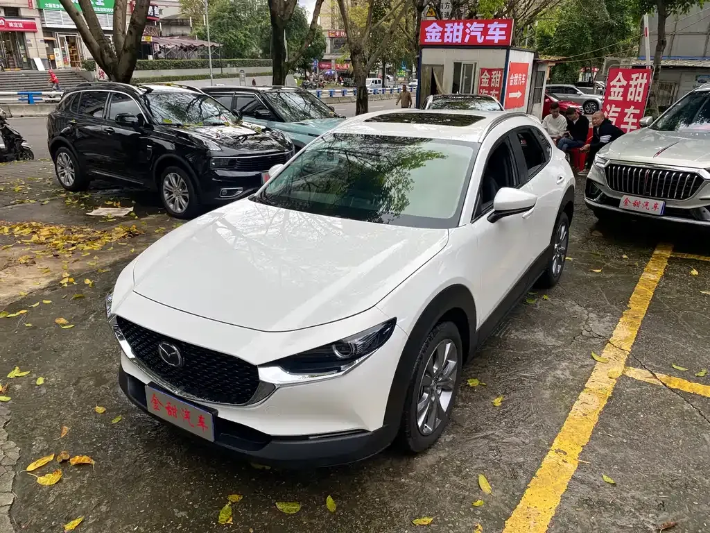 Mazda CX-30 — фото 8