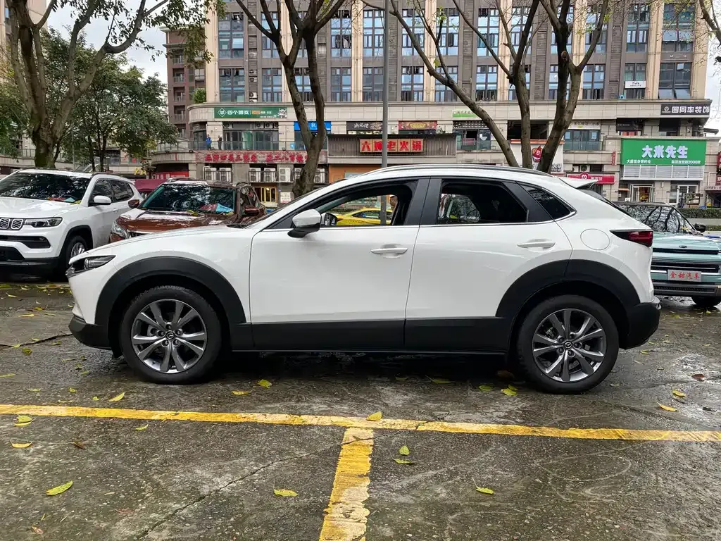 Mazda CX-30 — фото 6