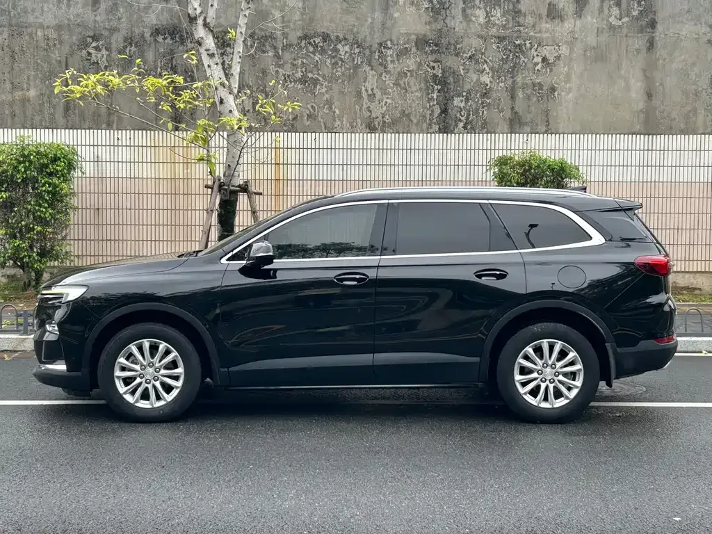 Buick Enclave — фото 6