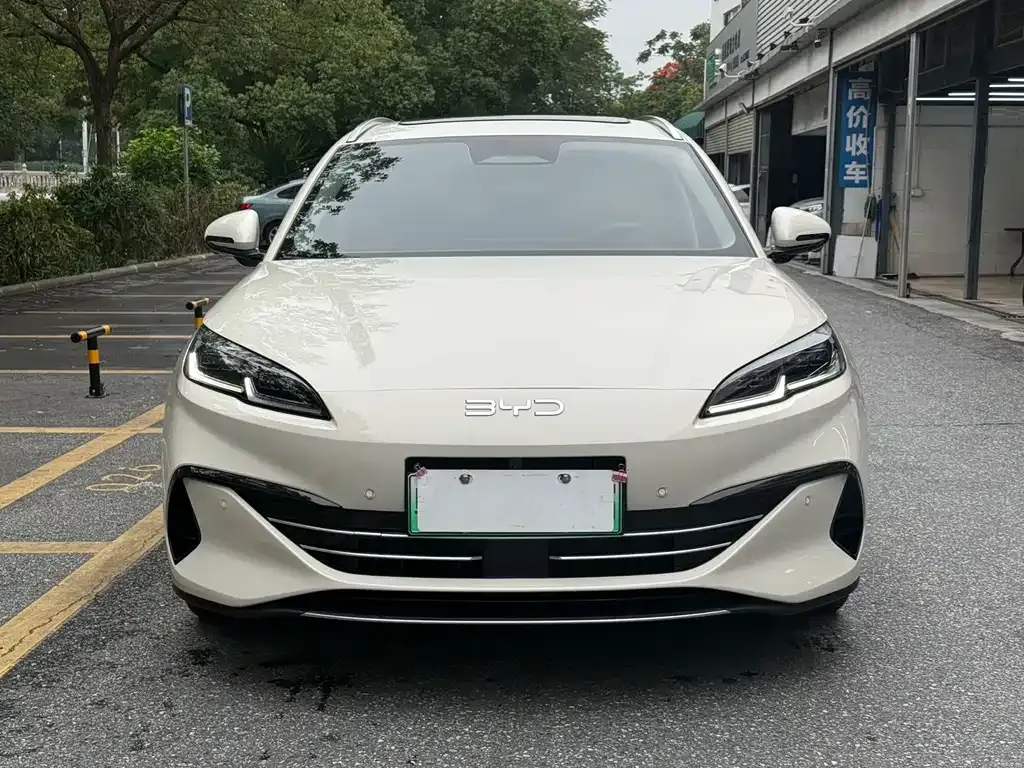 BYD Seal 06 DM-i Touring Edition — фото 8