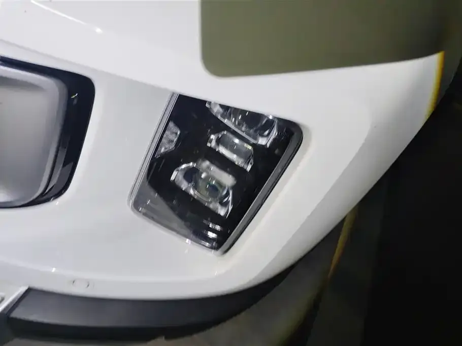 Geely Icon — фото 2