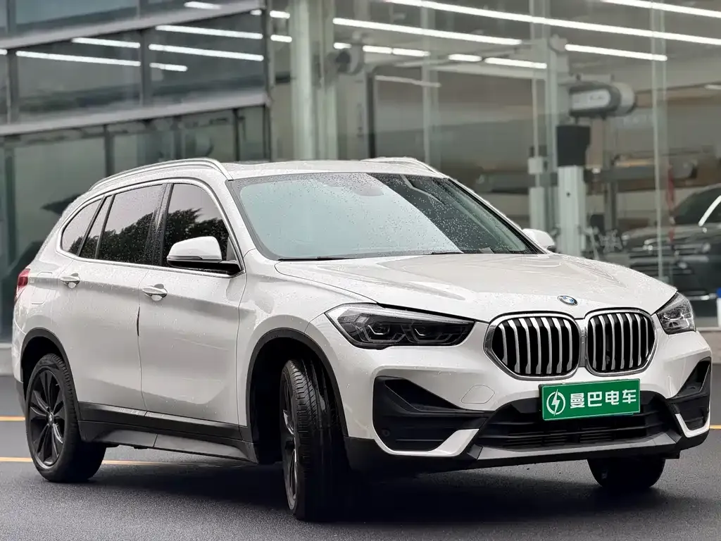 BMW X1 — фото 3
