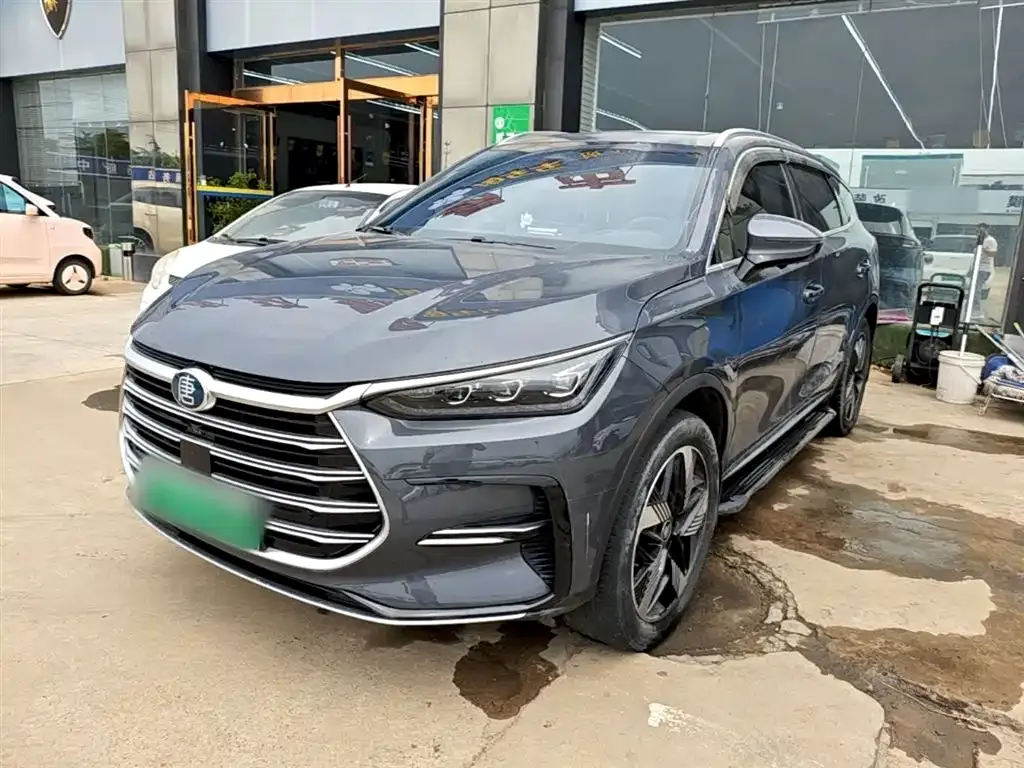 BYD Tang New Energy — фото 1