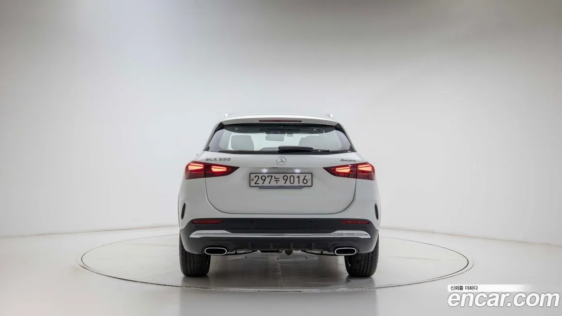Mercedes-Benz GLA-Class — фото 4