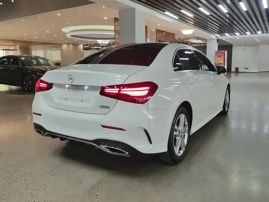 Mercedes-Benz A-Class — фото 10