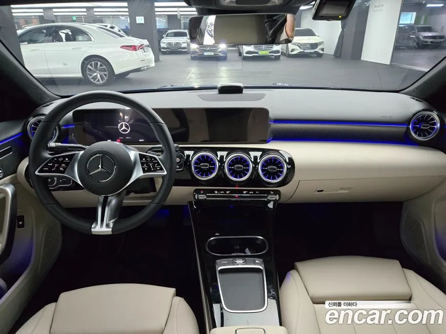 Mercedes-Benz A-Class — фото 10