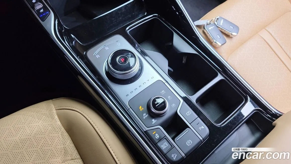 Kia Sorento — фото 10