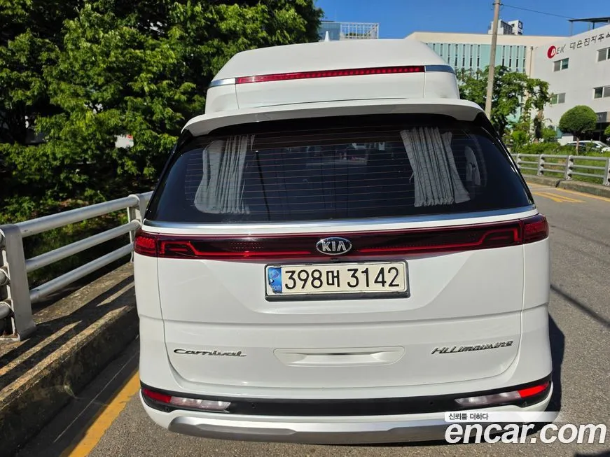 Kia Carnival — фото 10