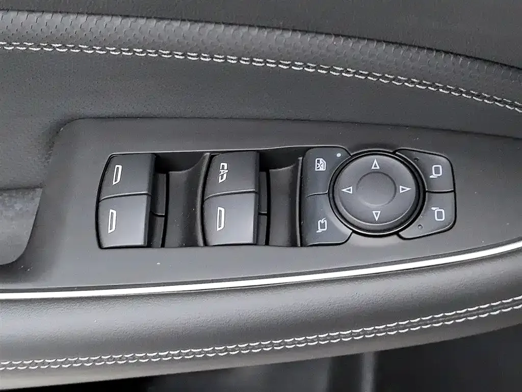 Buick Regal — фото 9