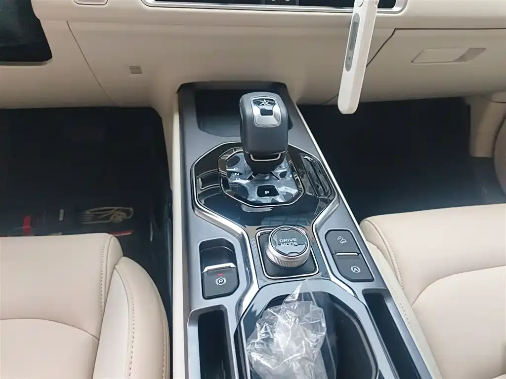 Geely Icon — фото 2