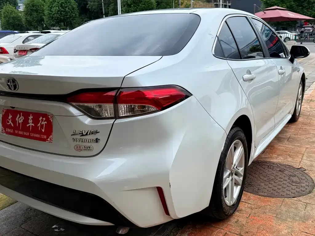 Toyota Levin — фото 10