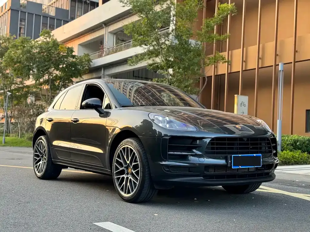 Porsche Macan — фото 9