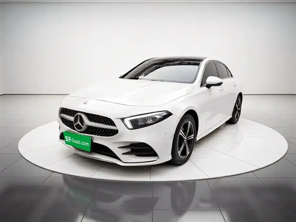 Mercedes-Benz A-Class — фото 1