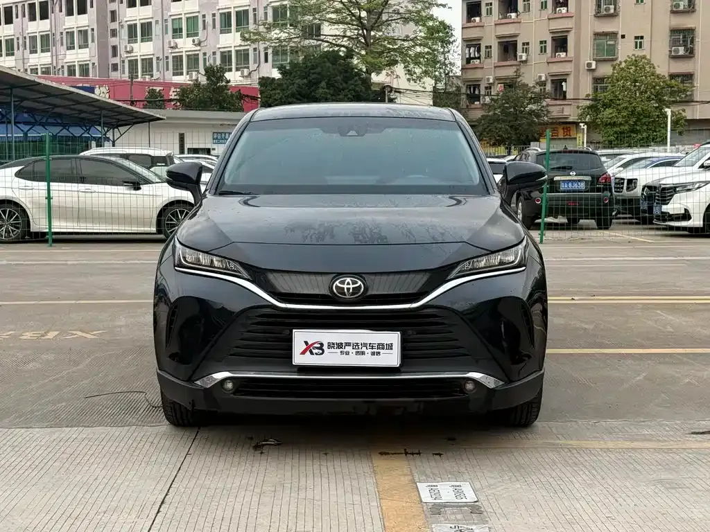 Toyota Harrier — фото 7